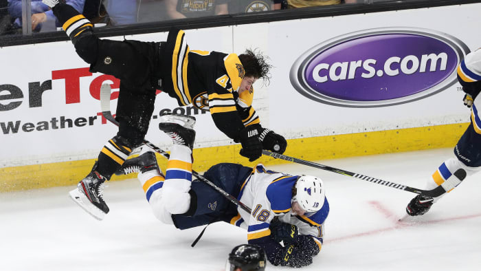 tuesday-hot-clicks-stanley-cup-blues-bruins-torey-krug-shift-video.jpg